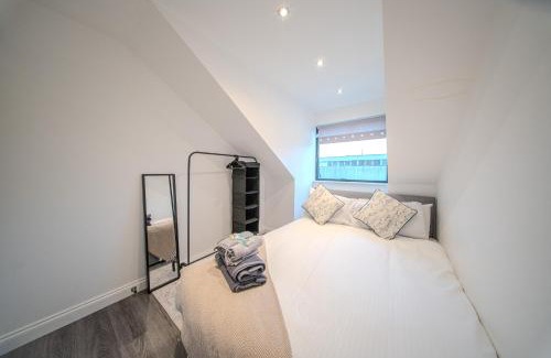 Brentwood Appartement | Royal Oak 9 - FREE PARKING - Perfect for Contractors - Wi-Fi - Long Term Stays