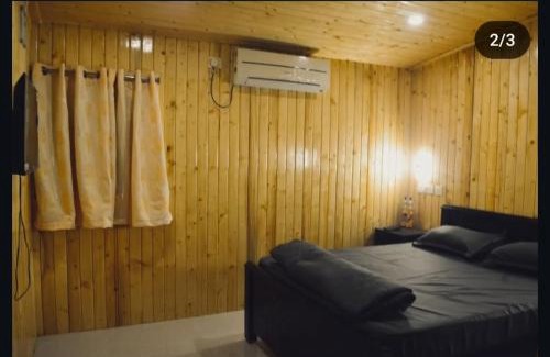 Bapatla Station Balnéaire | royal oak resort