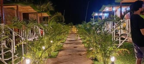 Bapatla Station Balnéaire | royal oak resort