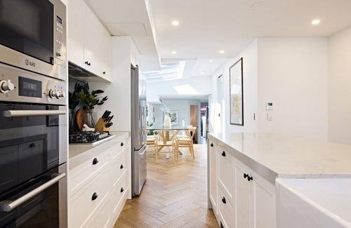 Redfern Maison | Royal Redfern Isyd