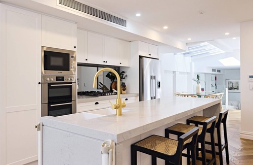 Redfern Maison | Royal Redfern Isyd