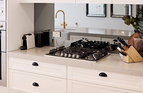 Redfern Maison | Royal Redfern Isyd