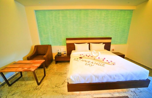 Gangavathi Hôtel | Royal Rich County