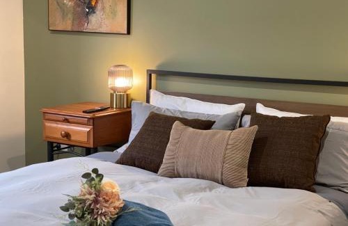 Dakabin Appartement | Royal Romanesque holiday house in Dakabin