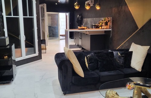 Beaucroissant Appartement | Royal Room-Suite-Royal-Ensuite-Terrace