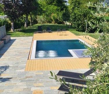 Cittadella Lit Et Petit-Déjeuner | Royal Suite Parma con Piscine Calda e Fredda