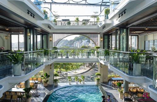 Cat Hai Hôtel | Roza Luxury Hotel Cat Ba - Pool & Rooftop