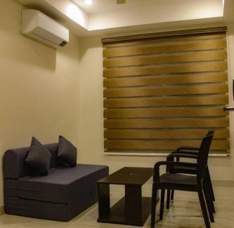 Central Chennai Hôtel | RR Mount Elite Suites