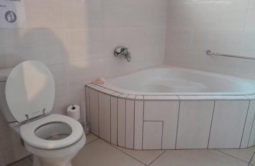 Thohoyandou Maison | RS GARDEN GUESTHOUSE