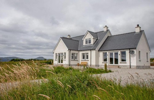 Caroy Maison | Ruadh