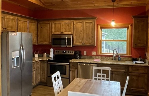 Tellico Plains Cabine | Nouvelle liste! Ruby Bear - 2 chambres, 1 bains, 4 couchages
