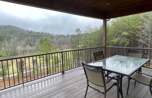 Tellico Plains Cabine | Nouvelle liste! Ruby Bear - 2 chambres, 1 bains, 4 couchages