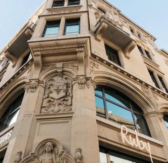 Rathaus Hôtel | Ruby Hanna Hotel Stuttgart