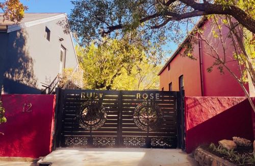 Riebeeck West Maison | Ruby Rose