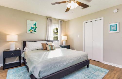 North Northwest Pensacola Maison | Ruby's Retreat