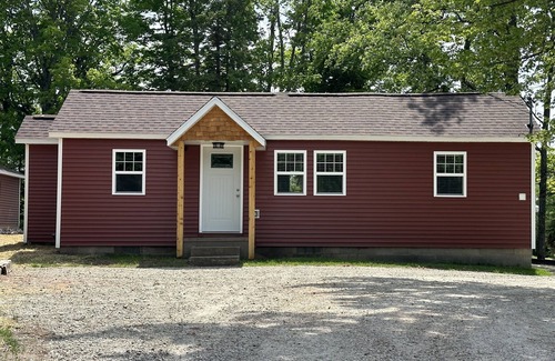 Munising Cabine | Rudolph's Cabin in Christmas-near PRNL