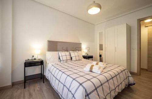 Aviles Appartement | Ruedo By Silastur