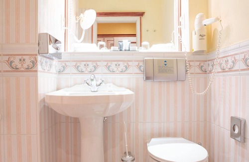 Binz Station Balnéaire | Rugard Thermal Strandhotel 4 stars superior - Junior Suite country side