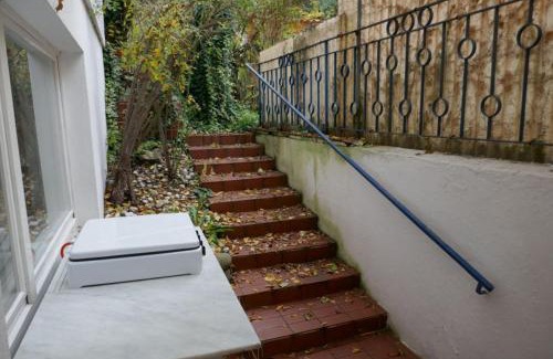 Knielingen Appartement | Ruhige 4-Zi-Wohnung mit großem Balkon und Blick ins Grüne