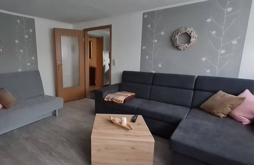Putlitz Appartement | Ruhige Einliegerwohnung mit Eigenem Zugang in Einfamilienhaus mit Gartennutzung