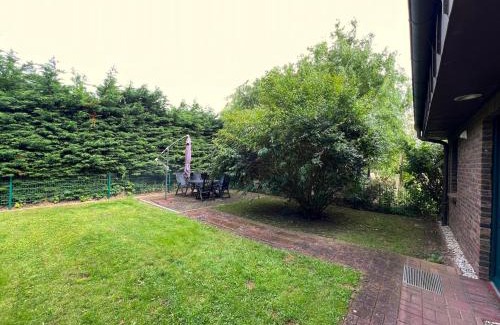 Garz/Rugen Appartement | Ruhige FeWo mit eingezäunten Garten - familienfreundlich