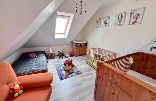 Garz/Rugen Appartement | Ruhige FeWo mit eingezäunten Garten - familienfreundlich