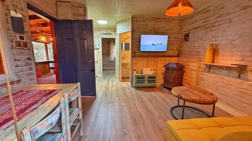Manot Cabine | Ruimyz cabbin