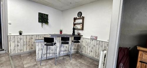 Saint-Martin-d'Ablois Appartement | Ruisseau & Fleur.