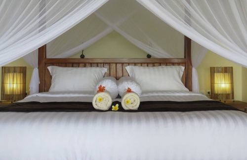 Selemadeg Maison | Rumah Dusun
