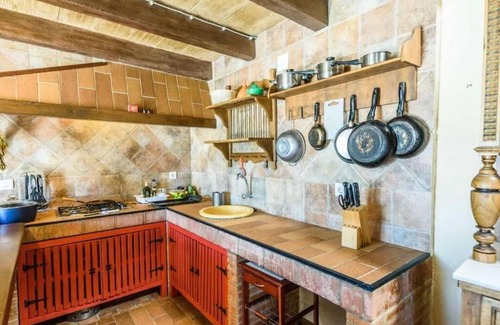 La Puebla de los Infantes Maison | Rural house on a 22-hectare farm. Dehesa, Olivar, trails, swamp and animals