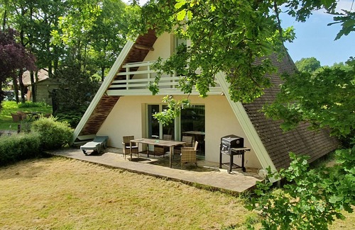 Chaillac Chalet De Ski | Rural 2 bedroom fully equiped Chalet, 1 of 2, by lake near Chaillac sleeps max 6