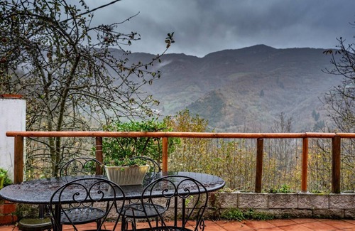 Santa Maria Cottage | Appartement rural L´Arboleu de Traspeña pour 2 personnes