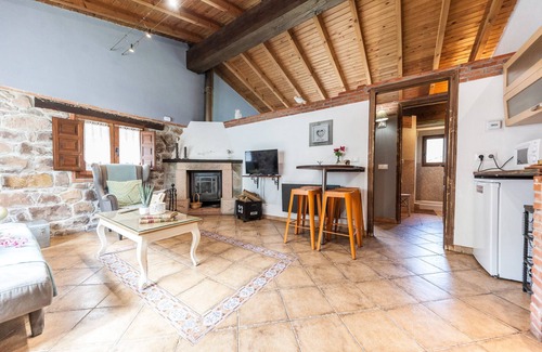 Santa Maria Cottage | Appartement rural L´Arboleu de Traspeña pour 2 personnes