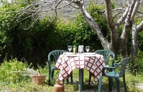Villamiel Cottage | Appartement rural La Noguera pour 5 personnes