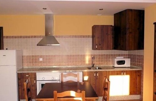 Villamiel Cottage | Appartement rural La Noguera pour 17 personnes