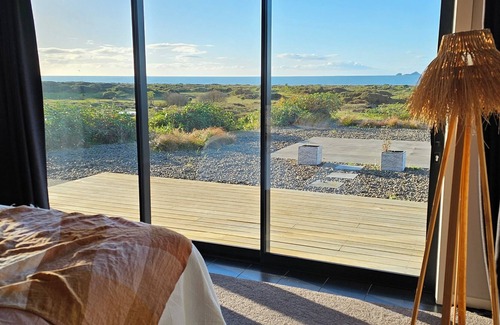 Thornton Maison | Rural Beachfront, Private With Amazing Views Over Land, Ocean and Islands