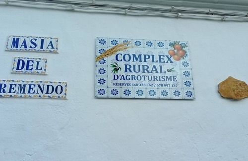 Camarles Cottage | COMPLEXE RURAL MASIA DEL TREMENDO AVEC PISCINE EXTÉRIEURE