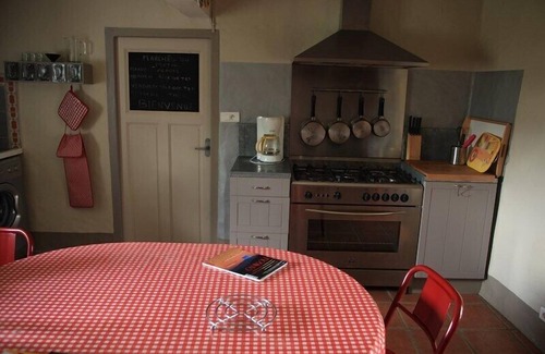 Ille-sur-Tet Cottage | Gite rural dans mas catalan du 19° au coeur des champs de pêchers du Roussillon