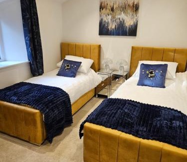 Fiddington Maison | Rural Escape and Dog Friendly