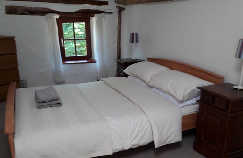 Saint-Pierre-du-Chemin Autre | Rural farmhouse with pool, panoramic views & just 30 minutes from Puy du Fou