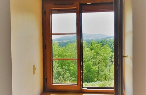 La Grande-Verriere Maison | Gîte Boisseau, très calme, pour 6 pers. avec vue panoramique sur le Mont Beuvray