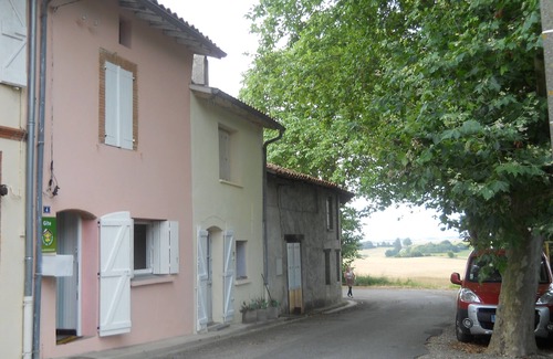 Aignes Maison | GITE RURAL calme,à la campagne proche deToulouse etl' Ariège:'LES PLATANES'