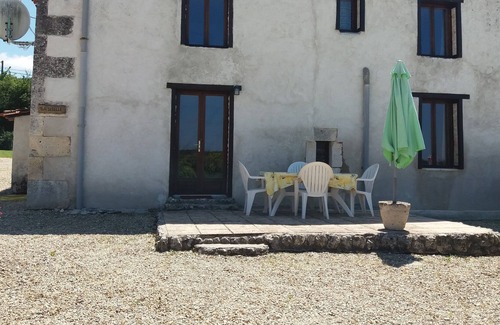 Boisne-la-Tude Maison | Rural gite for 4 with private terrace, shared large pool and games room