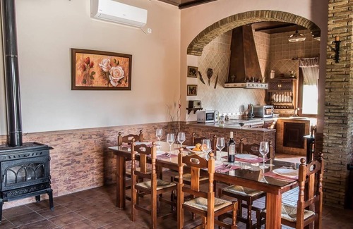 La Lantejuela Maison | Maison de vacances rurale 'Villa Lucrecia' avec piscine et Wi-Fi