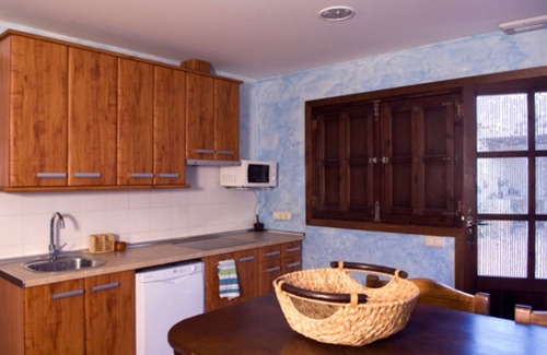 San Carlos del Valle Cottage | Capacité de 2 à 16 personnes en maison rurale, maison pour 12 personnes et 2/4 personnes