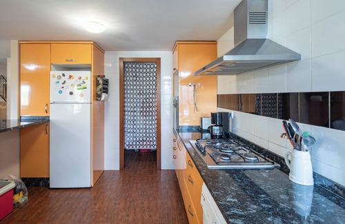 A Lama Maison | Maison de campagne "Chan Da Ra" avec vue sur les montagnes, piscine privée et terrasse privée