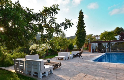 Sant Pere de Ribes Cottage | Gîte Can Ramonet pour 30 personnes