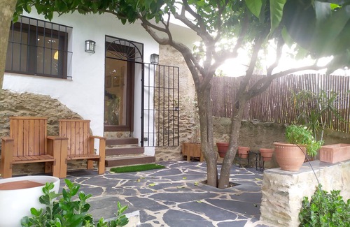 Corterrangel Cottage | Rural house in Sierra de Aracena, you will enjoy the comfort, nature and calm.