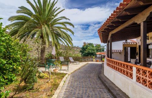 Agulo Maison | Rural House Mercedes-Solarium & Nature Views