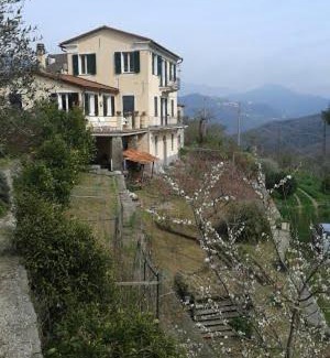 San Colombano Certenoli Maison | Rural House Rondini
